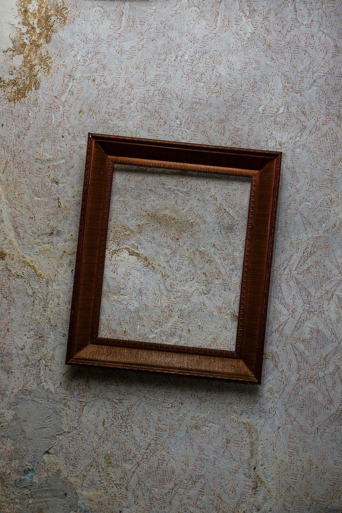 Empty picture frame